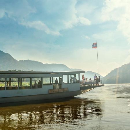 Avani+ Luang Prabang Hotel Экстерьер фото